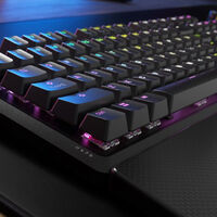Necesito un teclado compacto que me quepa en la mochila, pero no quiero uno 'de juguete'. Este es el que tengo en el carrito