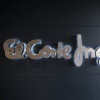 Ya disponible en El Corte Inglés: la chaqueta polar de Helly Hansen para no pasar frío en invierno a casi mitad de precio  