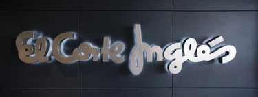 Ya disponible en El Corte Inglés: la chaqueta polar de Helly Hansen para no pasar frío en invierno a casi mitad de precio  