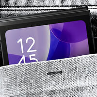 Celular plegable "barato" con resistencia al agua y buena cámara. Tiene carga inalámbrica inversa 