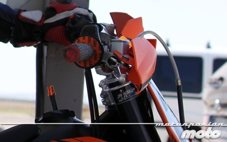 KTM albi & wings for live