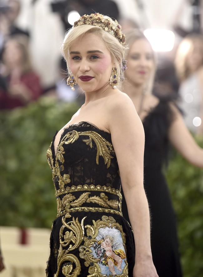 Emilia Clarke 2