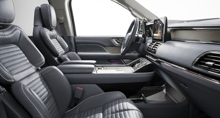 Lincoln Navigator 2018 8