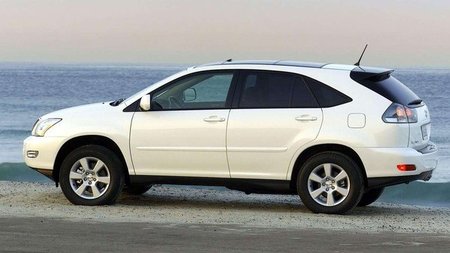 Nueva llamada a revisión de Toyota y Lexus... por pura paranoia