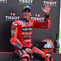 "Me daba vergüenza conducir un Porsche 911". Marc Márquez tiene un garaje lleno de joyas, pero el coche que usa es lo más humilde  