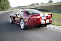 Chrysler le da otra oportunidad al Dodge Viper SRT10