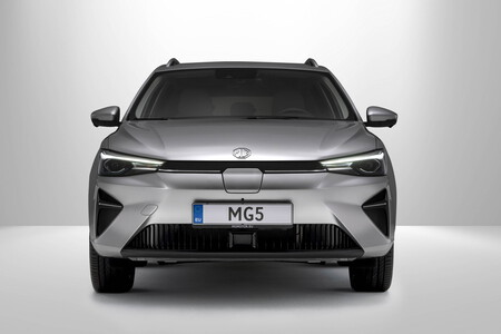 El MG5 estrena en Europa el rediseño que podríamos veremos pronto en México