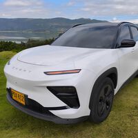En carretera con la Chery eQ7: así nos fue con este SUV eléctrico durante un recorrido en los empinados caminos del Altiplano Cundiboyacense 