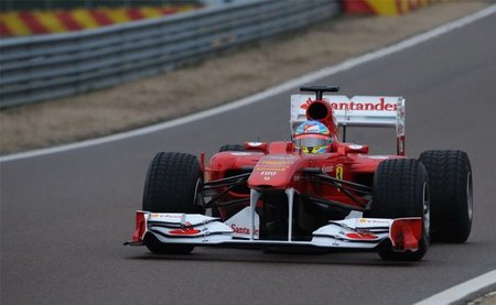 Fernando Alonso confía en ganar el título con Ferrari
