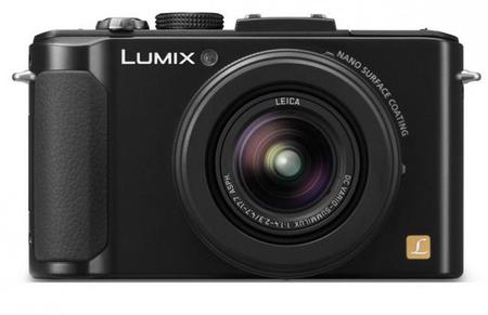La Lumix LX8 de Panasonic podría incorporar estabilización óptica de cinco ejes y vídeo 4K