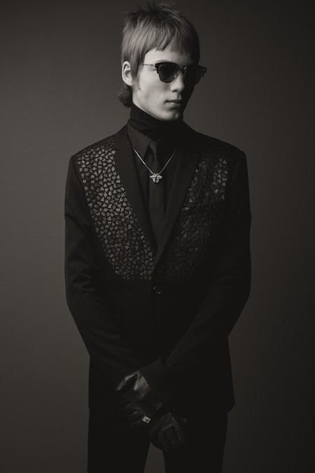 ¿Puede una chaqueta de Black carpet ser tan rockera? Los modelos de Dior Homme nos tienen fascinados