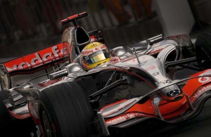 ¿Quieres pincharle la rueda a Lewis Hamilton?