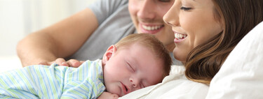 Así se reparten las bajas de paternidad y maternidad las familias españolas