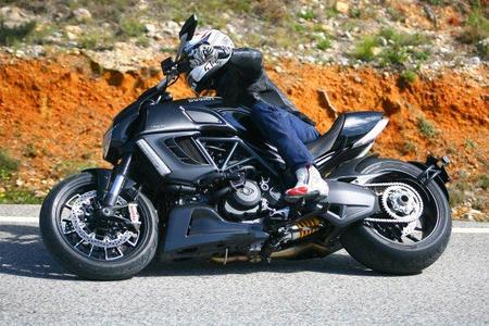 Prueba de la Ducati Diavel para MPM
