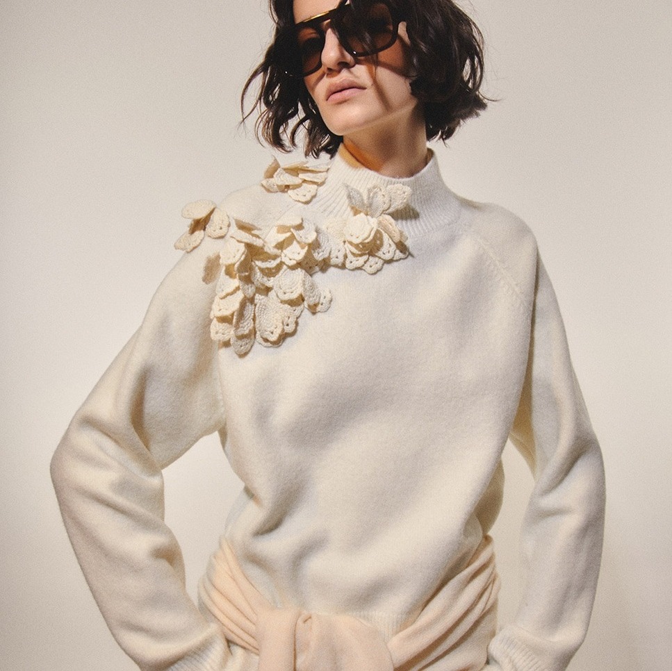 Sfera
Jersey flores crochet