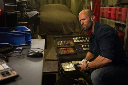 "No puedes abrir un restaurante de sushi y luego poner tostadas en el menú". Jason Statham responde a quienes critican que lleva 25 años haciendo el mismo papel