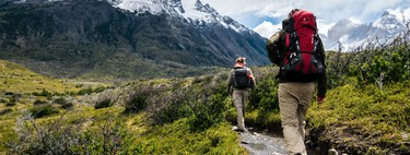 Decathlon tiene rebajadas las zapatillas Merrell para disfrutar de tus rutas de senderismo esta primavera