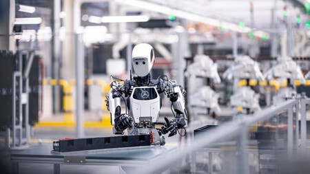 BMW, Mercedes, Tesla... cada vez mais montadoras estão introduzindo robôs humanoides em suas linhas de produção