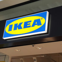 Este accesorio de Ikea es ideal para no andar a oscuras por el pasillo de casa y cuesta menos de 10 euros