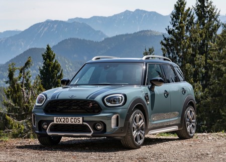 Mini Countryman 2021 1600 05