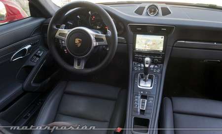 Porsche 911 Turbo interior