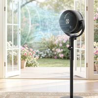 Parece de Xiaomi, pero no lo es: el ventilador silencioso que mueve el aire en vertical y horizontal y es perfecto para dormir en verano