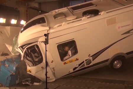 Estas pruebas de choque muestran en vídeo lo peligroso que es viajar en autocaravana con objetos sueltos
