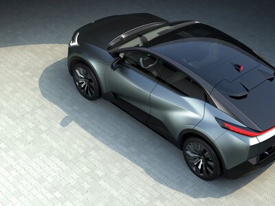 La familia bZ crece: descubre los próximos coches eléctricos de Toyota  