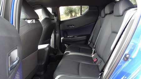 Prueba Toyota C Hr Interiores