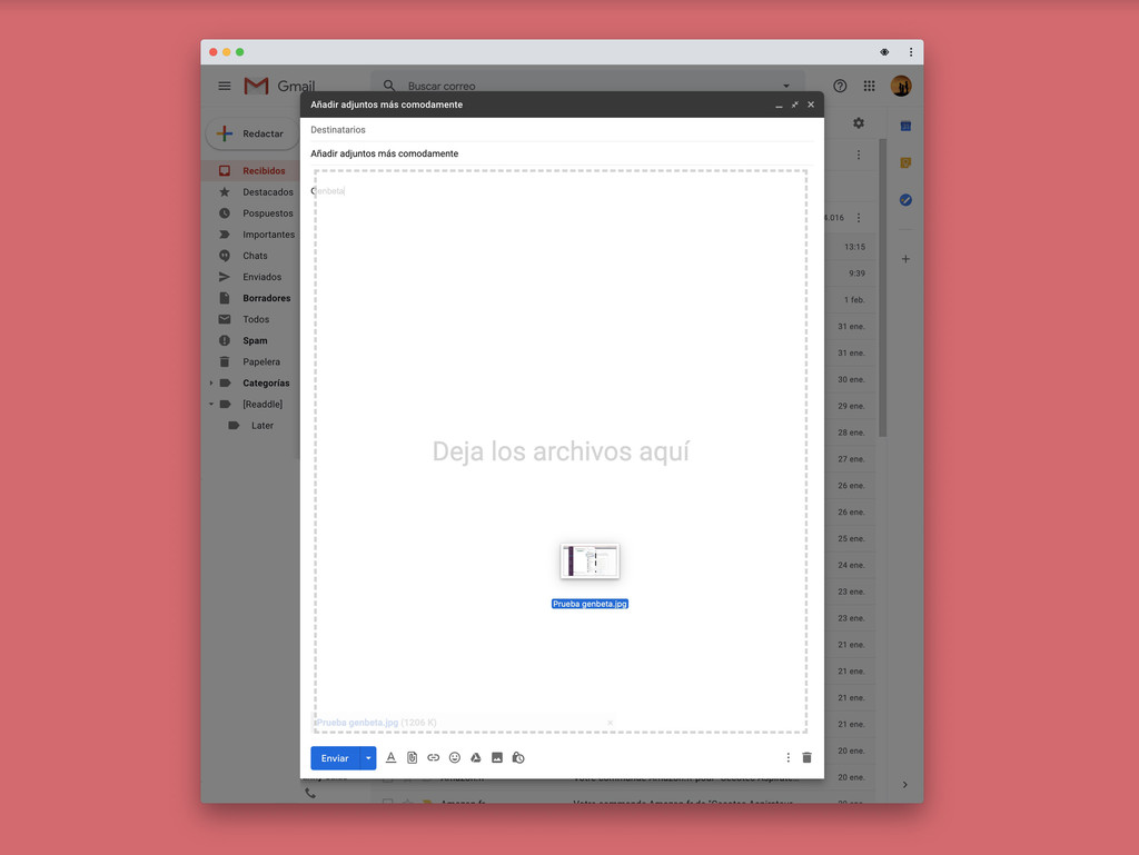 Este truco de Gmail permite enviar imágenes arrastrando y soltando, pero añadiendo como archivo en vez de como imagen