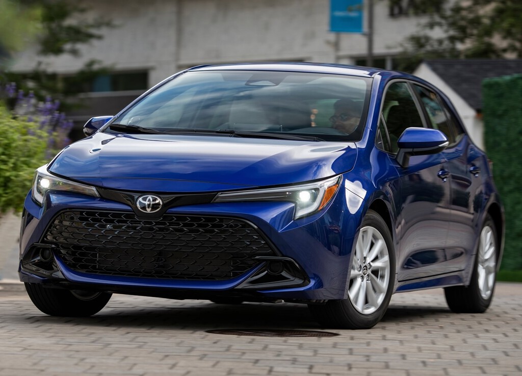 Mientras medio mundo duda del coche eléctrico, Toyota sonríe: está consiguiendo los mejores resultados de su historia