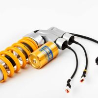 Llamada a revisión de las Yamaha YZF-R1M por el amortiguador Öhlins, y puede que alguna más