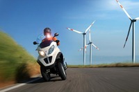 ¿Por qué no hay más motos híbridas en el mercado? 