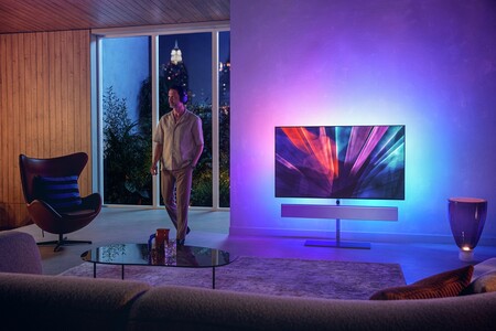 Philips presenta su tele OLED986: panel OLED 4K un 20% más brillante, sistema antiquemado y barra de sonido 3.0 de Bowers & Wilkins