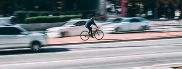 Qué sí y qué no puede hacer un ciclista en CDMX, y qué le corresponde al automovilista