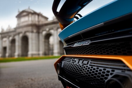 Lamborghini Huracán STO