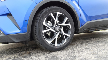 Prueba Toyota C Hr Detalles Exteriores