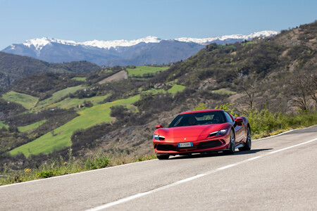 Ferrari 296 GTB Prueba 13