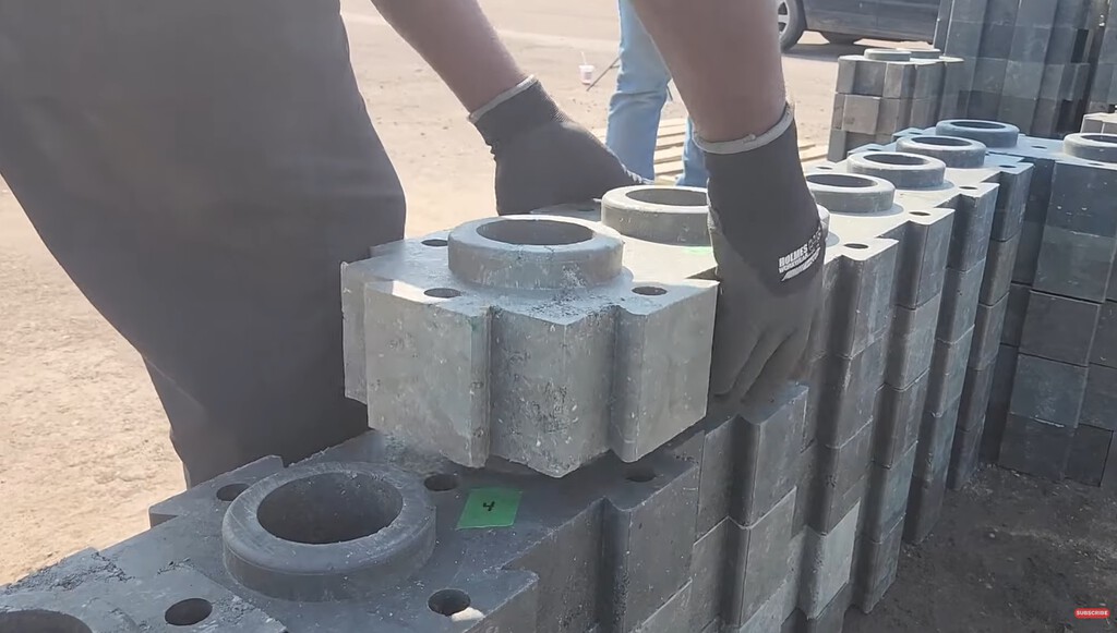 Estos bloques gigantes que recuerdan a LEGO prometen construcciones más rápidas, económicas y resistentes que con el hormigón 