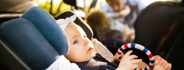 Viajar con tablets, bolsos o móviles sueltos en el interior del vehículo, podría resultar fatal en caso de accidente