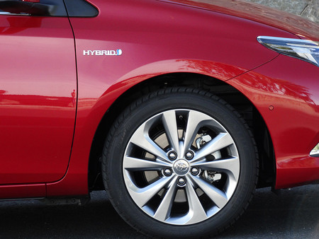 Prueba Toyota Auris Hybrid 2016 Exteriores