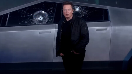 Tesla Cybertruck y Elon  Musk