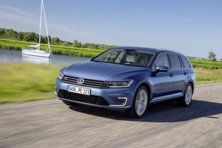 El Volkswagen Passat GTE tiene nuevas imágenes, precio en Alemania y un consumo de 1,6 l/100 km