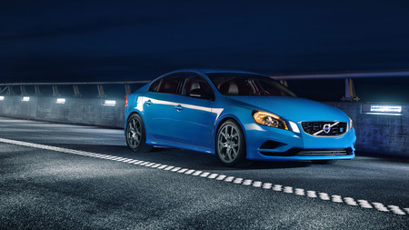 Los próximos miembros de la familia Polestar de Volvo podrían ser híbridos 
