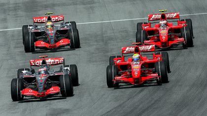 McLaren-Ferrari, guerra de motores