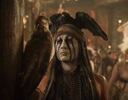 Ese caballo no es consciente de que lleva el trasero de Johnny Depp...