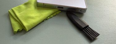 Tener el puerto de carga de nuestro Galaxy siempre limpio sólo tiene beneficios. Así lo dejo como nuevo con sólo tres productos 