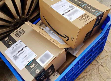 Glovo, Just Eat, Amazon y los supermercados online podrán seguir repartiendo pese a las nuevas restricciones del Gobierno