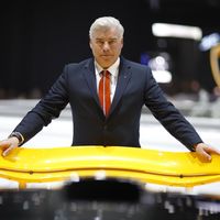 Frank Stephenson: de diseñar el MINI, el Ferrari F430 o el McLaren P1... a dibujar aeronaves