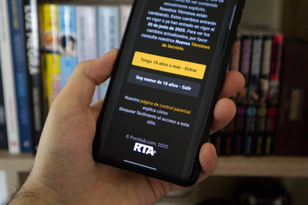 La verificación de edad para ver porno echa a andar en Reino Unido. La pregunta es cómo